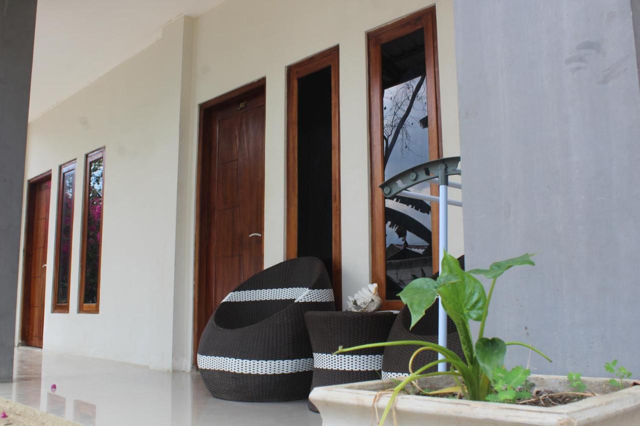 Wl Guesthouse Labuan Bajo Bagian luar foto